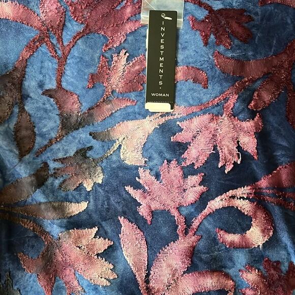 Investments Floral Tie Dye Long Navy Sleeve Top Size 2X - Picture 3 of 4